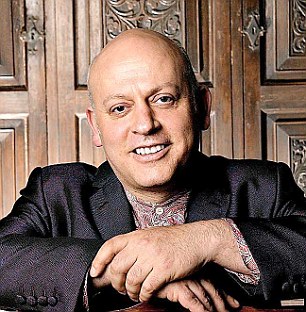 Jonathan Cainer – A Purple who loved wearing Purple